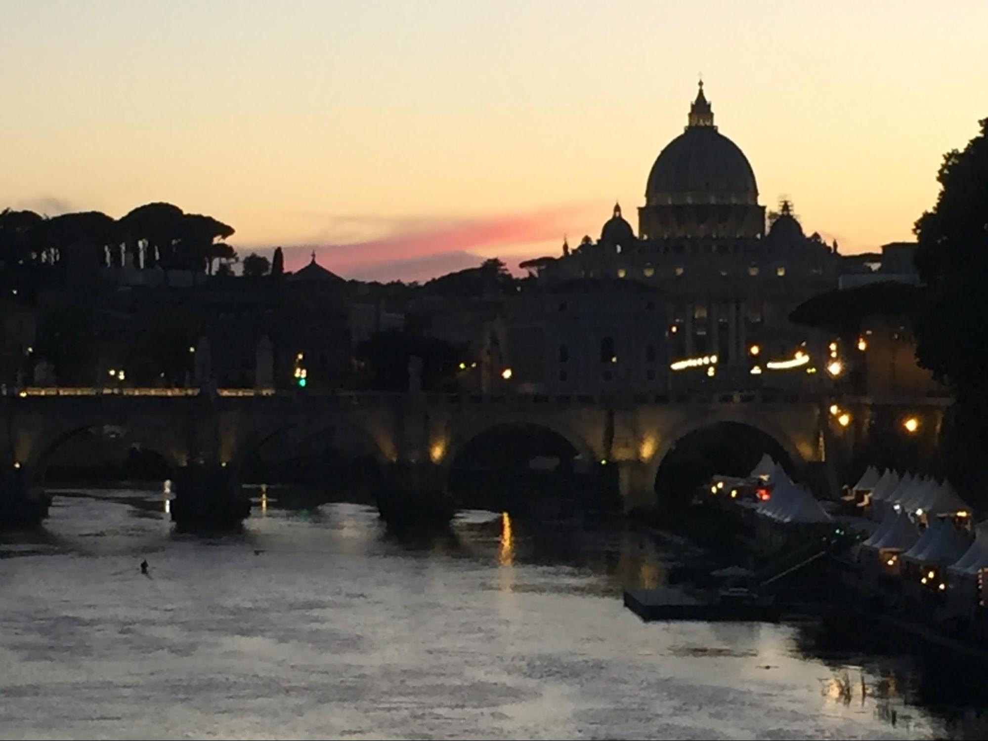 イタリア ローマの天気 気温 気候と月別におすすめの旅行の服装 ロコタビ