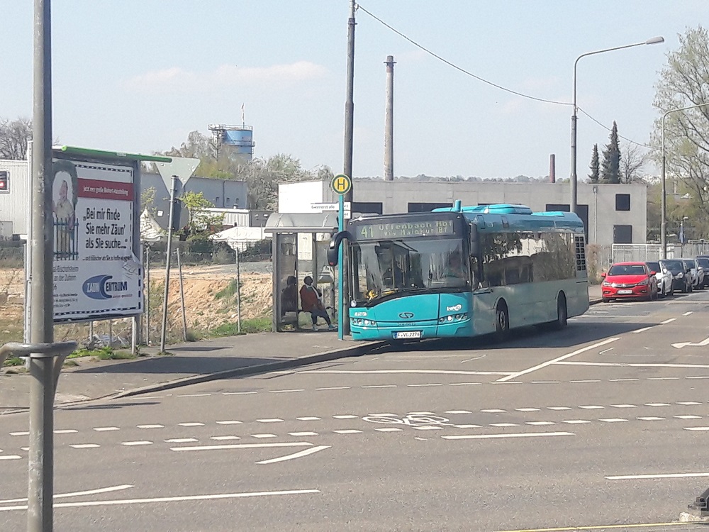 フランクフルトの市内バスの乗り方ガイド アプリ 料金体系 ロコタビ
