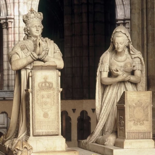 4️⃣ ゴシックアートの殿堂 サンドニ大聖堂 | パリ | ロコタビ