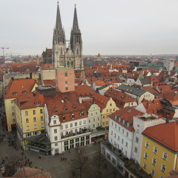 レーゲンスブルク市内半日観光フリープラン | レーゲンスブルク | ロコタビ