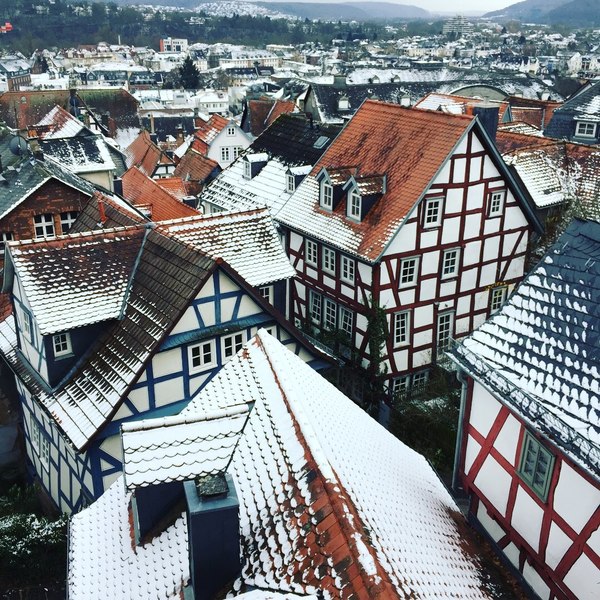 フランクフルト空港でのトランジットの隙間時間で観光しよう フランクフルト ロコタビ