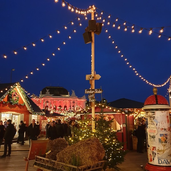 スイス チューリッヒでのクリスマスマーケット体験 チューリッヒ ロコタビ