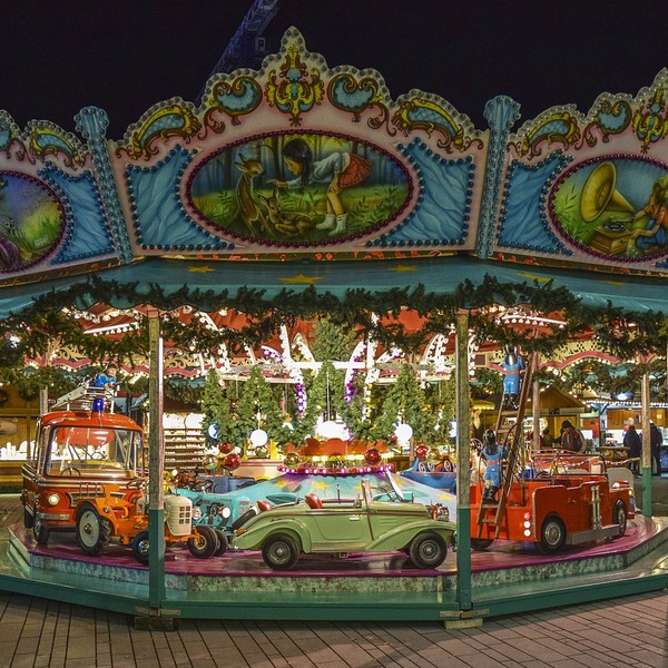 ベルギー クリスマスマーケット 御伽の街ブルージュから ステ ヴィン広場のクリスマスマーケット オンラインlive配信ツアー アーヘン ロコタビ ベルギー クリスマスマーケット 御伽の街ブルージュから ステ ヴィン広場のクリスマスマーケット オンラインlive配信ツアー アーヘン ロコタビ