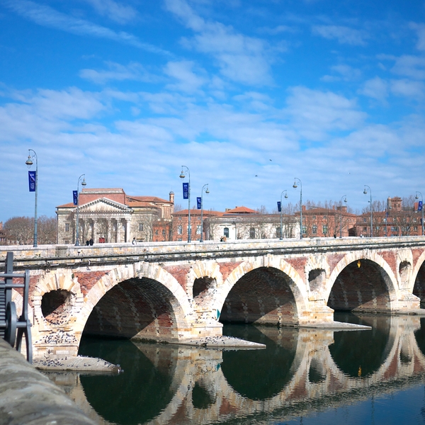 トゥールーズ 一日観光案内（約6時間） トゥールーズ ロコタビ