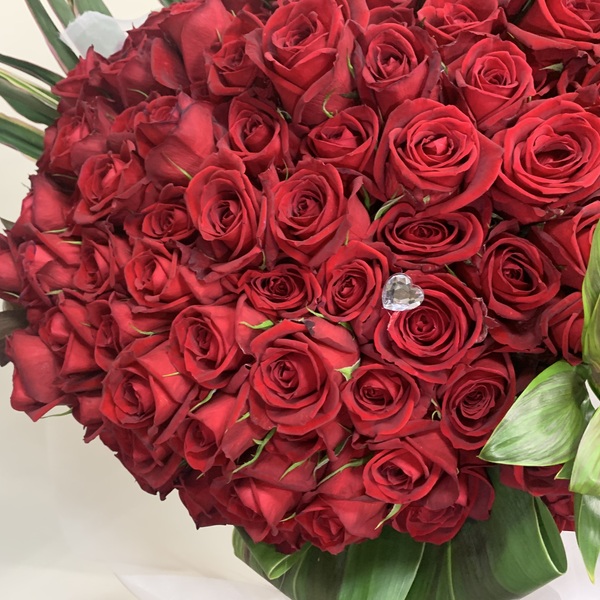 ホテルにお届け バラの花束 本数指定 | オアフ島（ハワイ） | ロコタビ