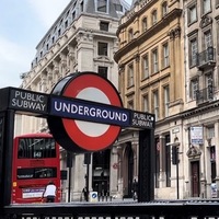 新品】ハローキティ キティ ご当地 イギリス ロンドンバス