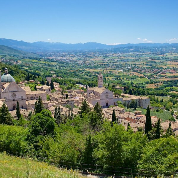 アッシジ3時間プラン 旧市街から外れた神秘の場所 | アッシジ | ロコタビ