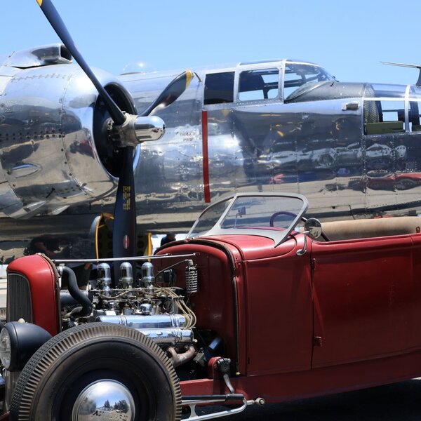 Hot Rods Car Show | ロサンゼルス | ロコタビ