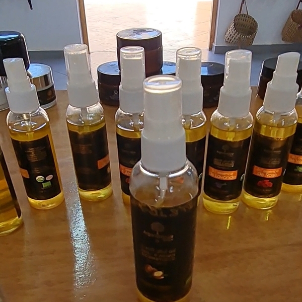 3本 ≪モロッコアルガンオイル≫ マラケシュの黄金 伝統ピュアオイル 100ml  モロッコ産アルガンオイル 100ml 2本セット 新発売SALE