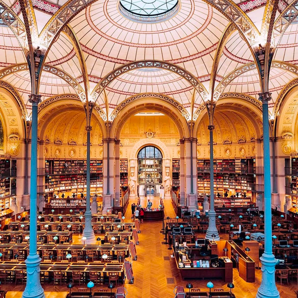 パリ古き良き時代パサージュ巡りとフランス国立図書館・同行ご案内半日