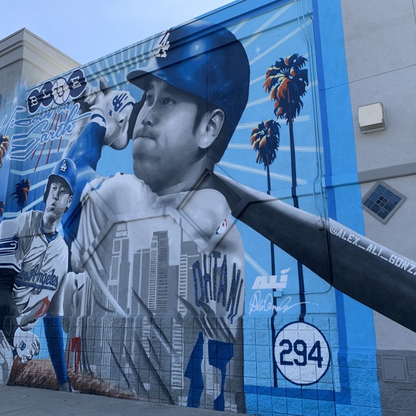 ドジャースタジアム観戦往復送迎ツアー | ロサンゼルス | ロコタビ