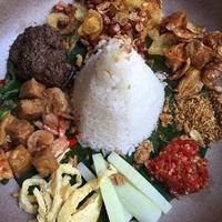 インドネシア在住日本人のおすすめ 人気料理 食べ物32選 ロコタビ