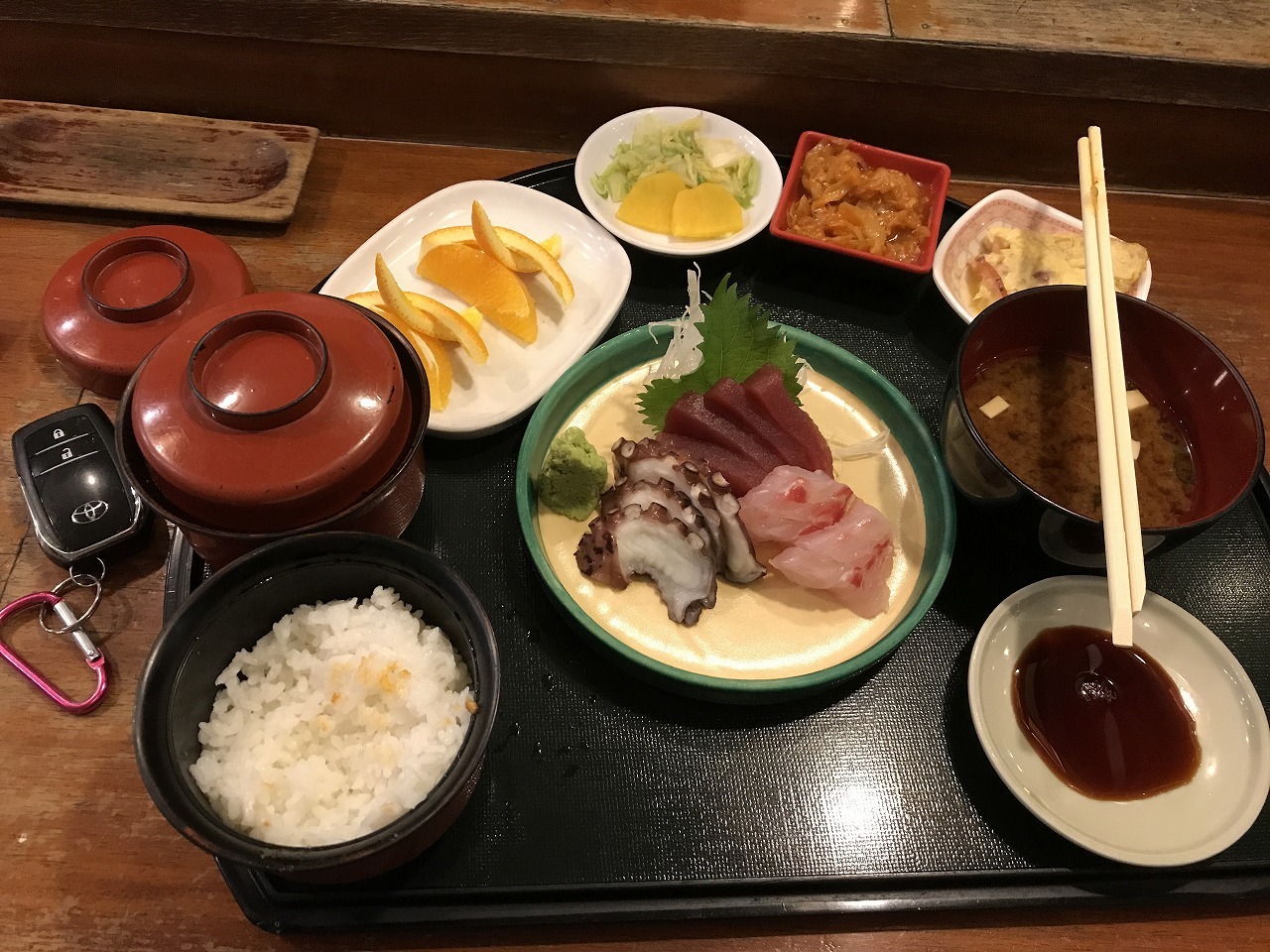 笹浜　日本食レストラン