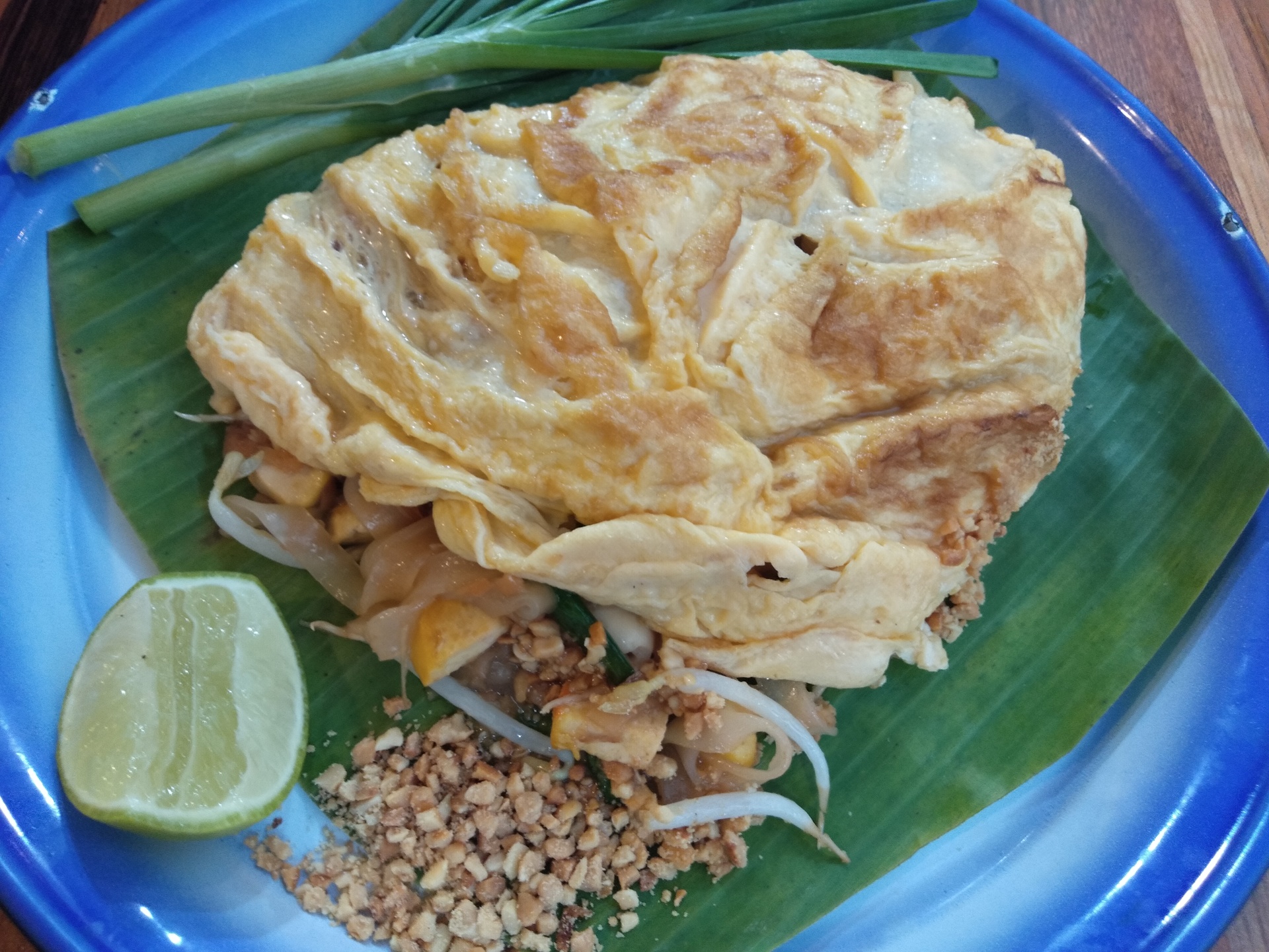 オムライス風パッタイ バンコク在住ひかるさんのおすすめ料理 食べ物 ロコタビ