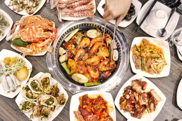 Poseidon Seafood BBQ & Hotpot Buffet | ハノイ在住ベトナムさんのおすすめグルメ・食事スポット