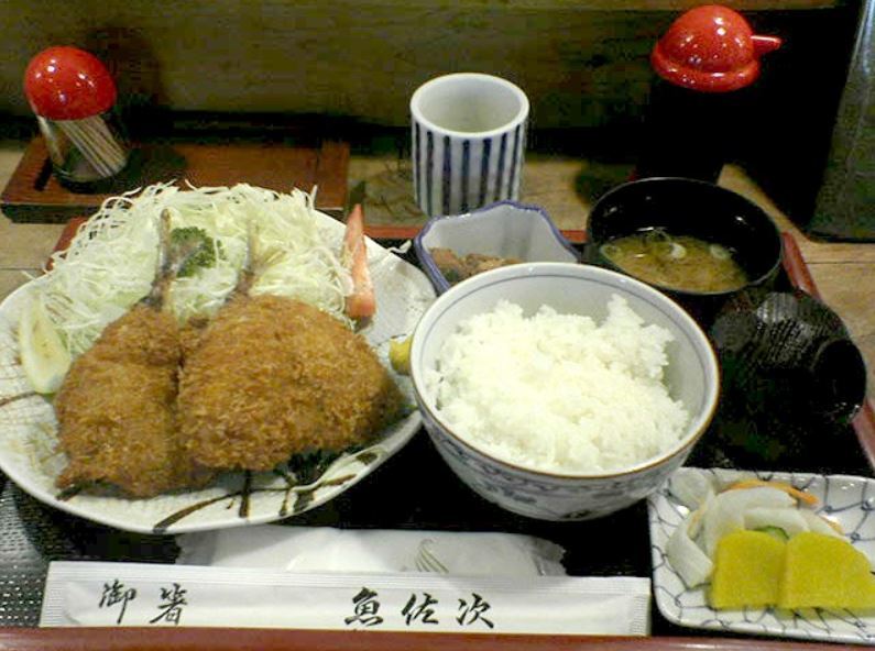 魚佐次のアジフライ | 逗子在住AYUMIさんのおすすめ料理・食べ物