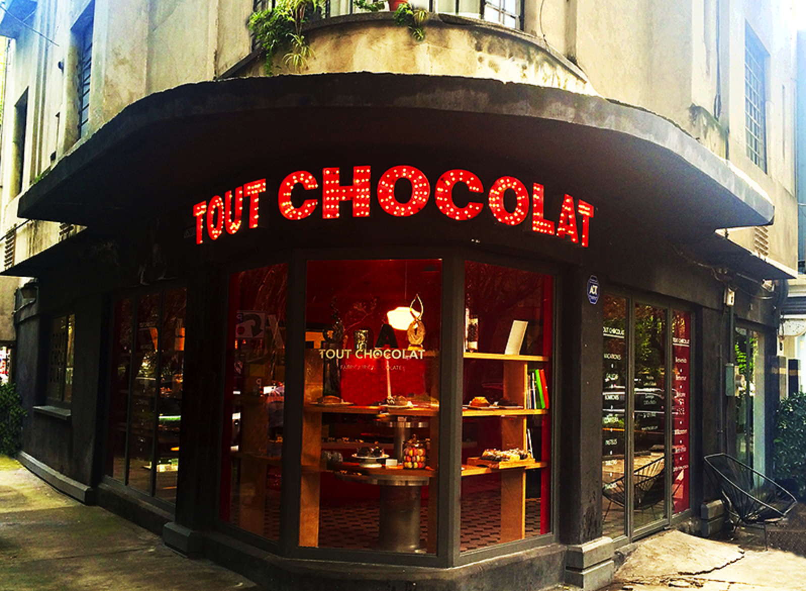 チョコレート専門店
