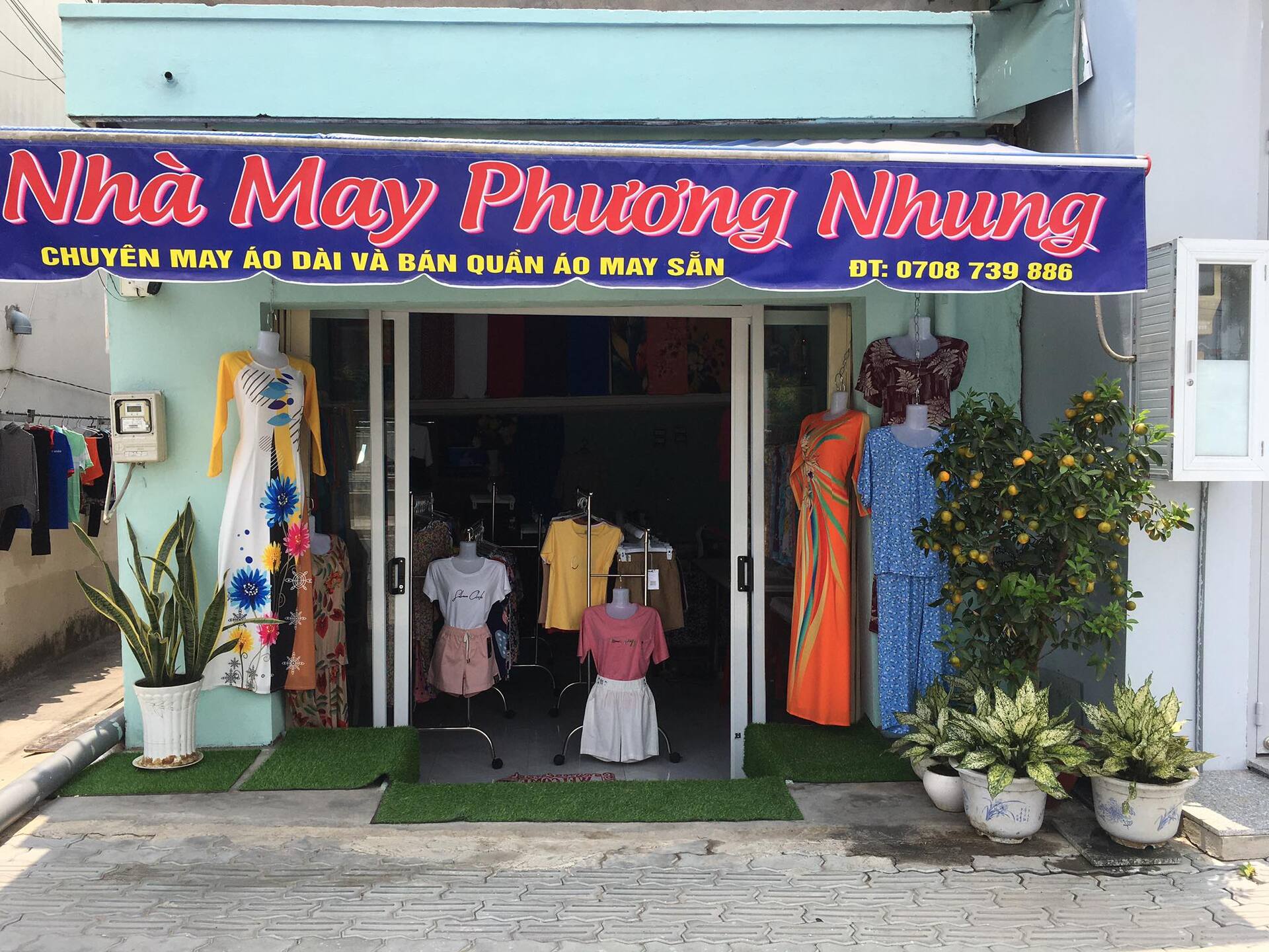 アオザイのオーダーメイド店 ”Phuong Nhung”