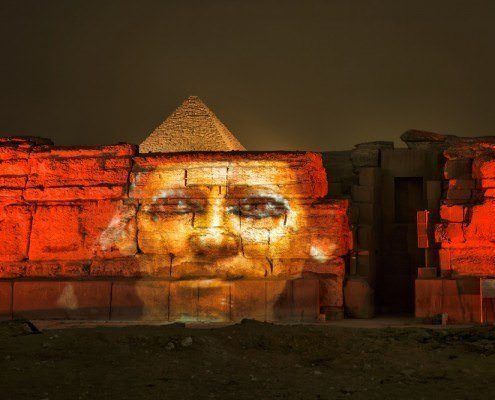 ギザのピラミッド・音と光のショー PYRAMIDS SOUND AND LIGHT SHOW ／ギザ／カイロ発＞