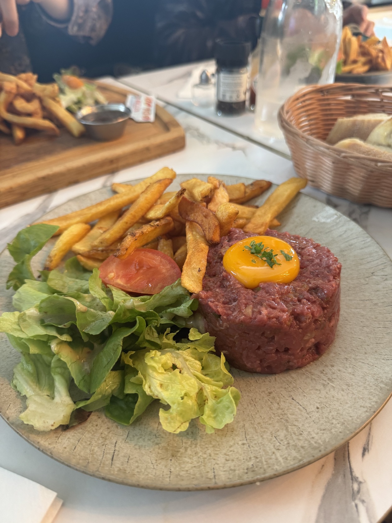 ステーキタルタル