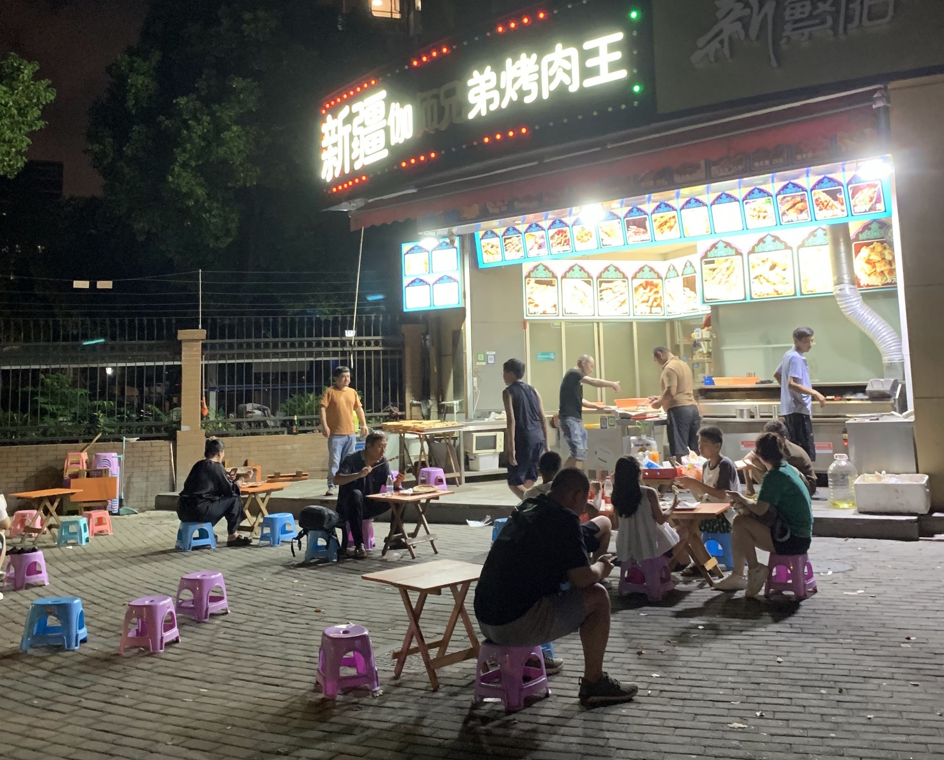 ローカル串焼き屋で一杯🍺