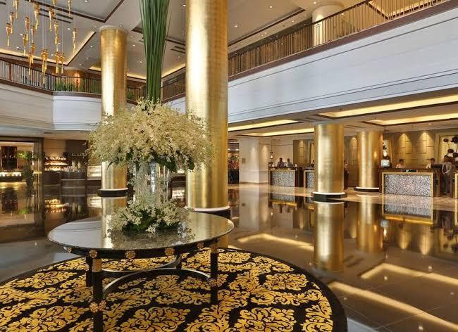 DusitThani Hotel 
