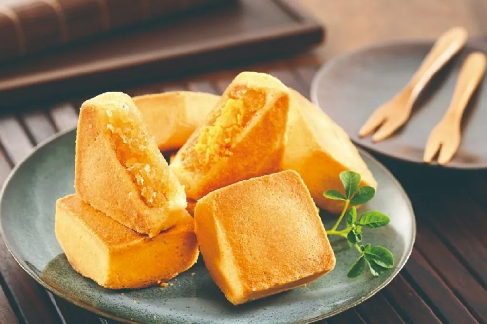 パイナップルケーキ