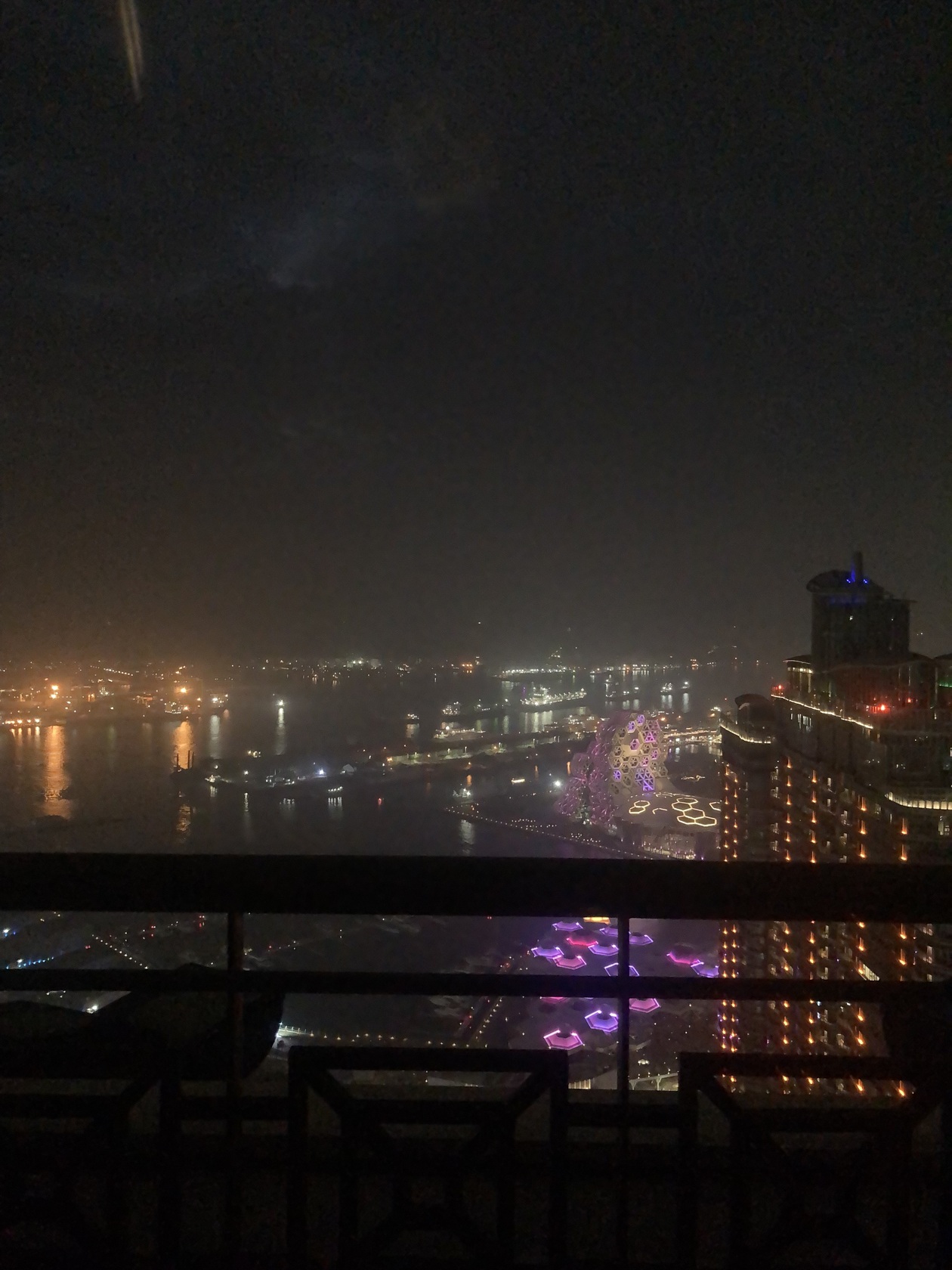 グランドハイライホテル