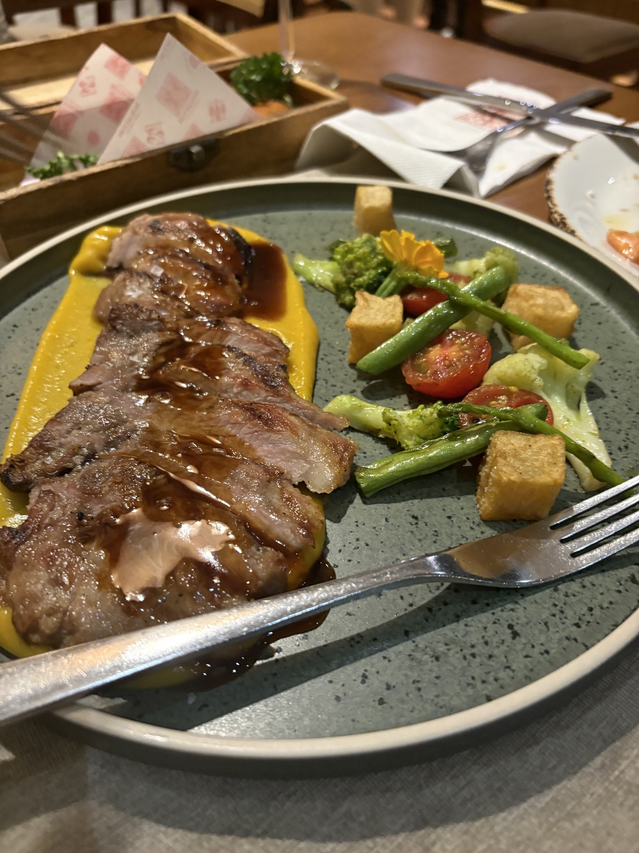 サンモリッツ・レストラン