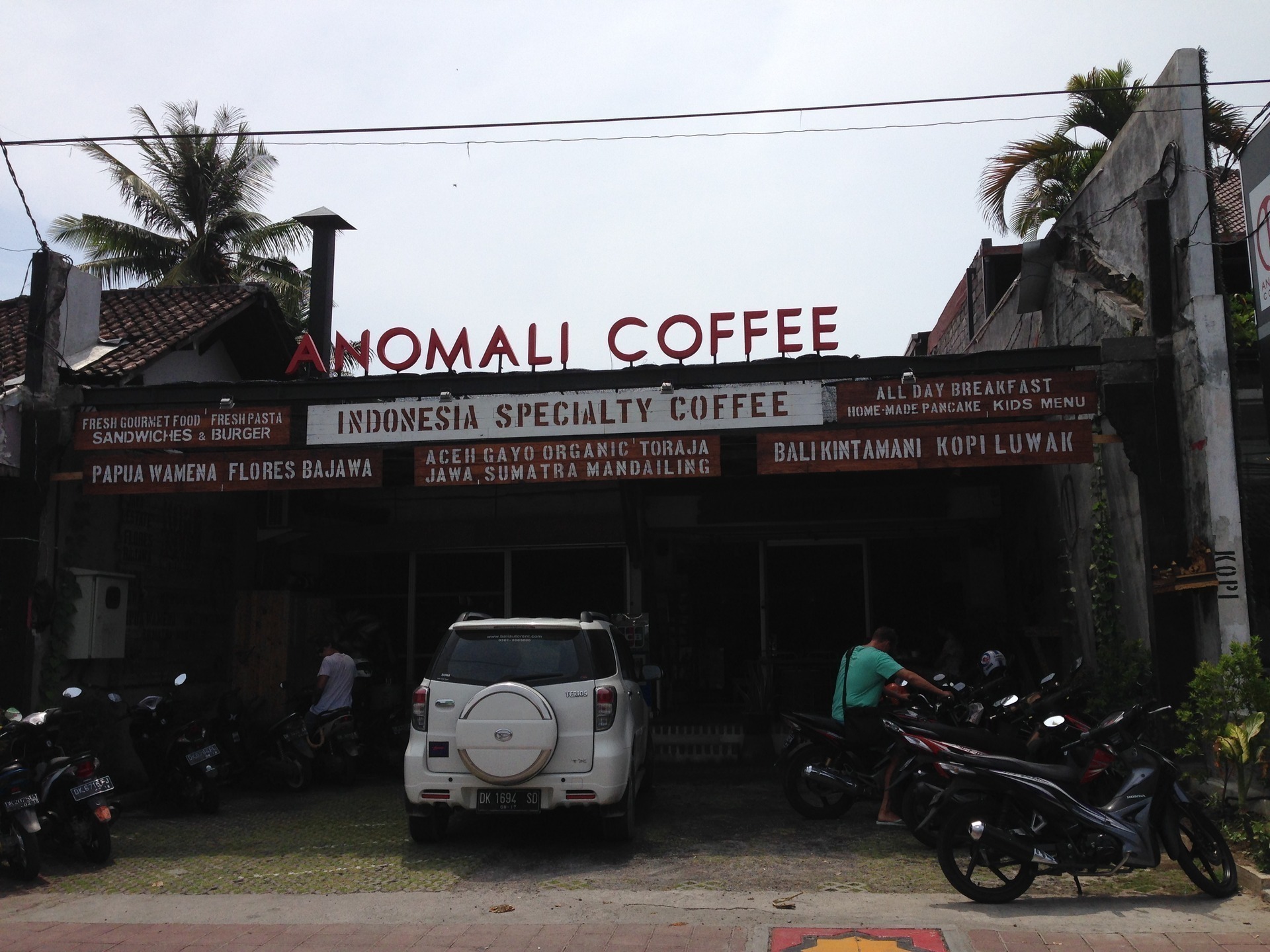 ANOMALI COFFEE