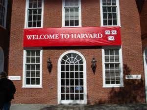 沢山あるのですが毛色の変わった物としてはハーバード大学キャンパス散策です。大学内での食事は如何でしょうか。
