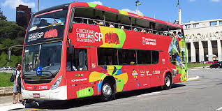 観光客専用のバス（東京で言えばハトバスです）がサンパウロ市に出来ました。日本人街リベルダーデ公園のリベルダーデ大通りに面したところにバス停があります。